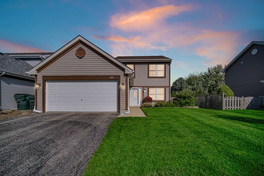 455 Rosewood Crossing -, Lindenhurst, 60046