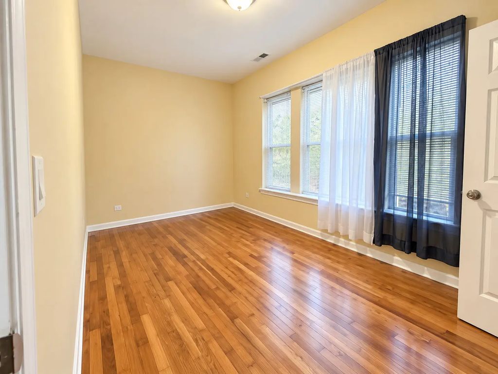 6322 S Honore Street, Chicago