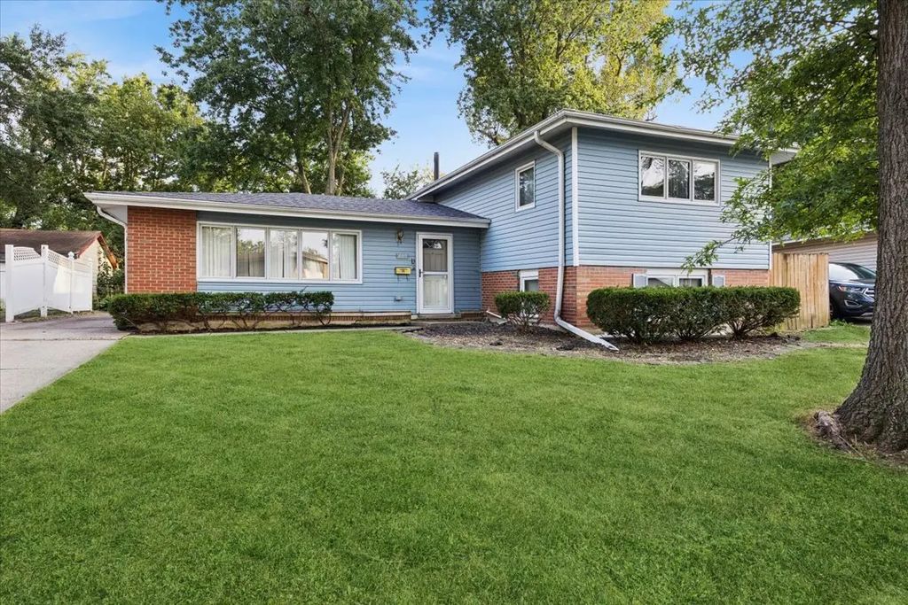 229 Grant Street, Park Forest