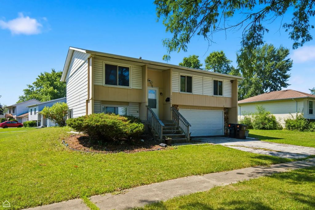 3401 Seine Court, Hazel Crest