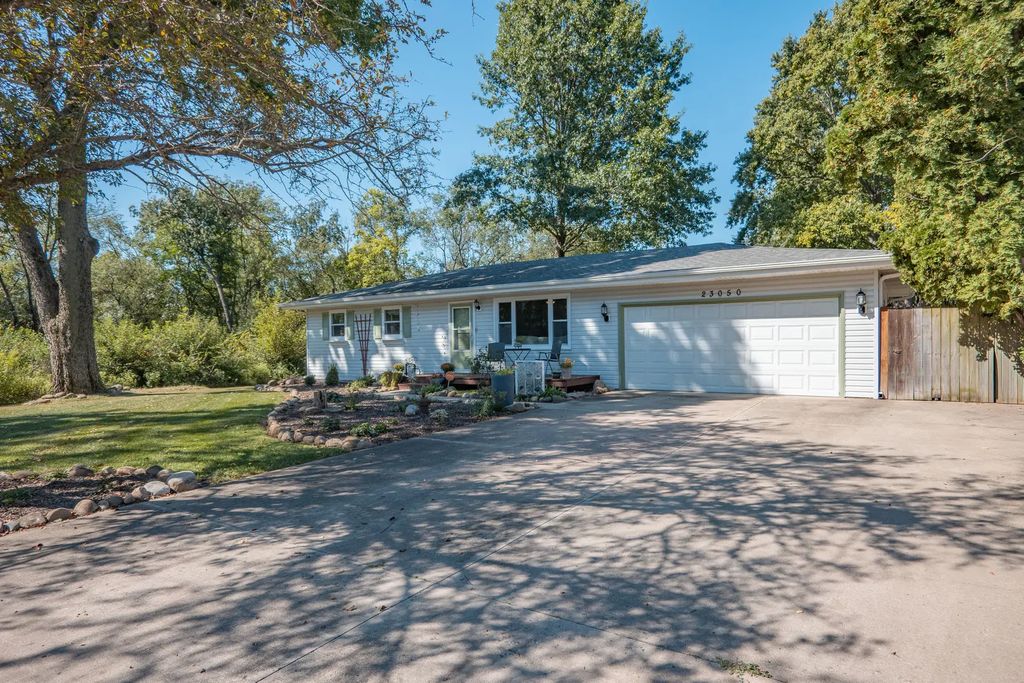 23050 S Kent Road, Channahon