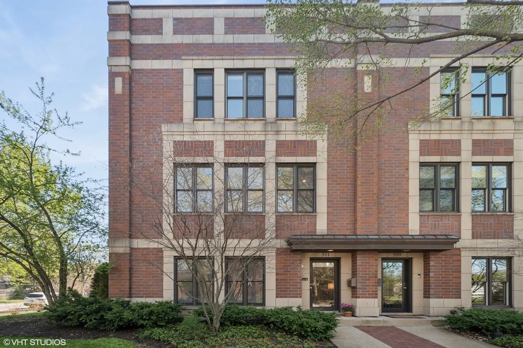 511 Forest Avenue, Evanston