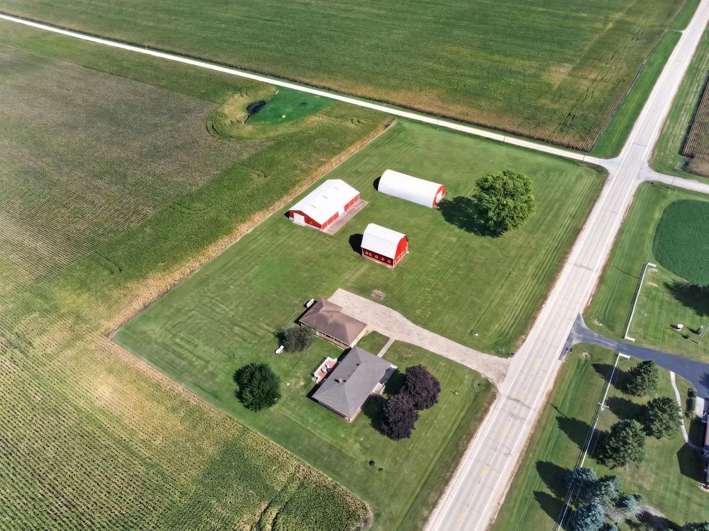 8980 E Il Route 38, Ashton