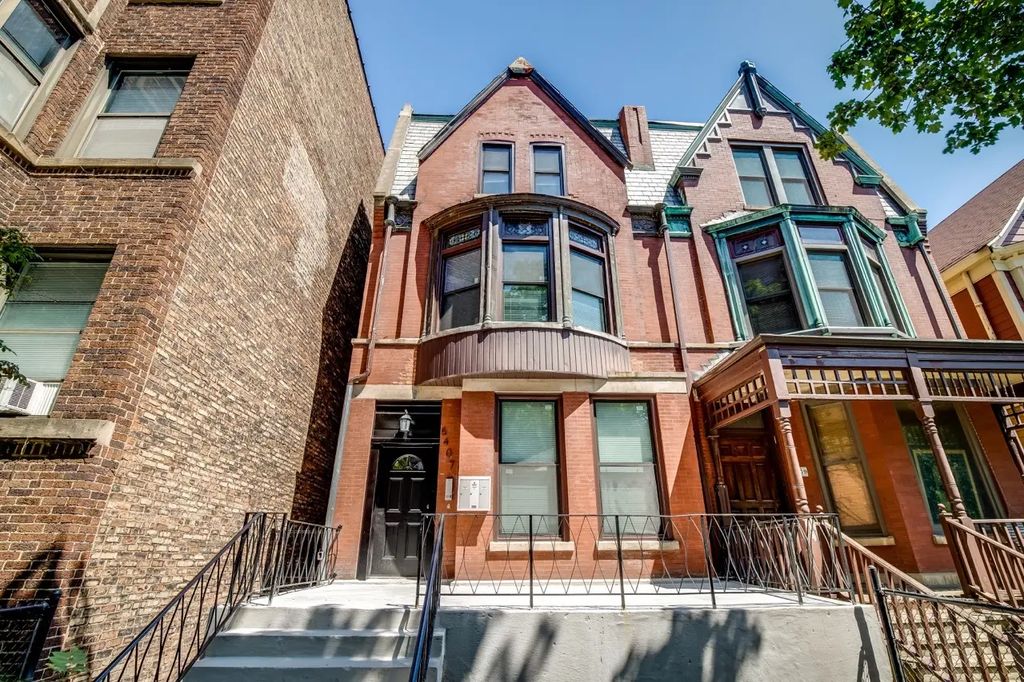 5407 S Harper Avenue 1, Chicago, 60615