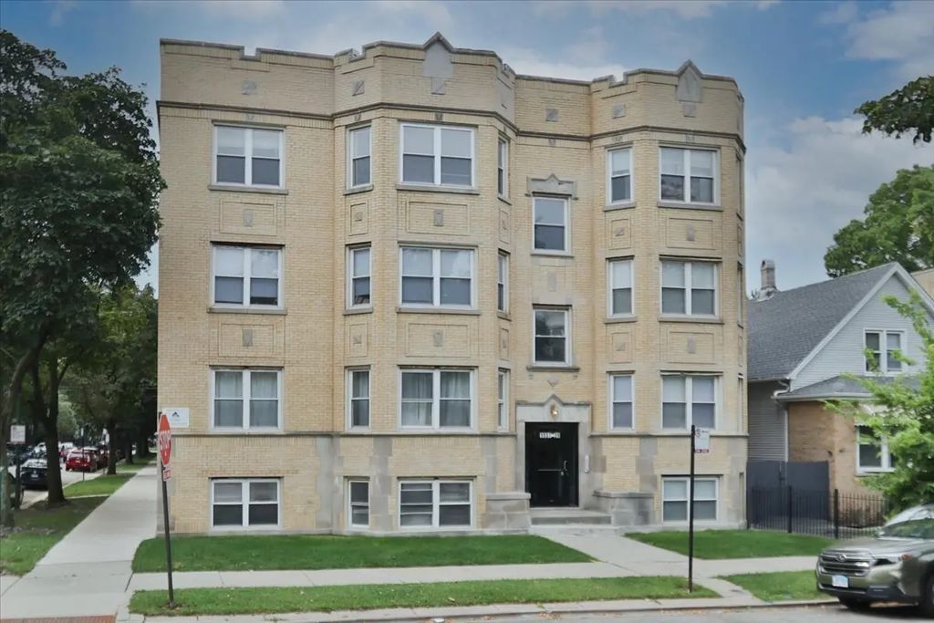1939 W Granville Avenue 1, Chicago