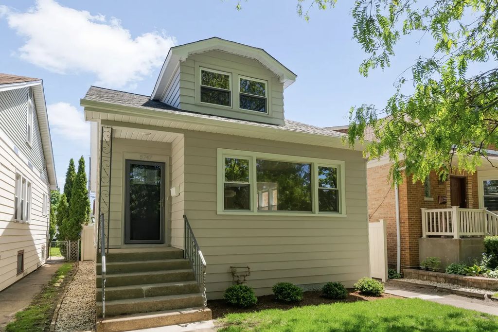 5747 N Melvina Avenue, Chicago, 60646