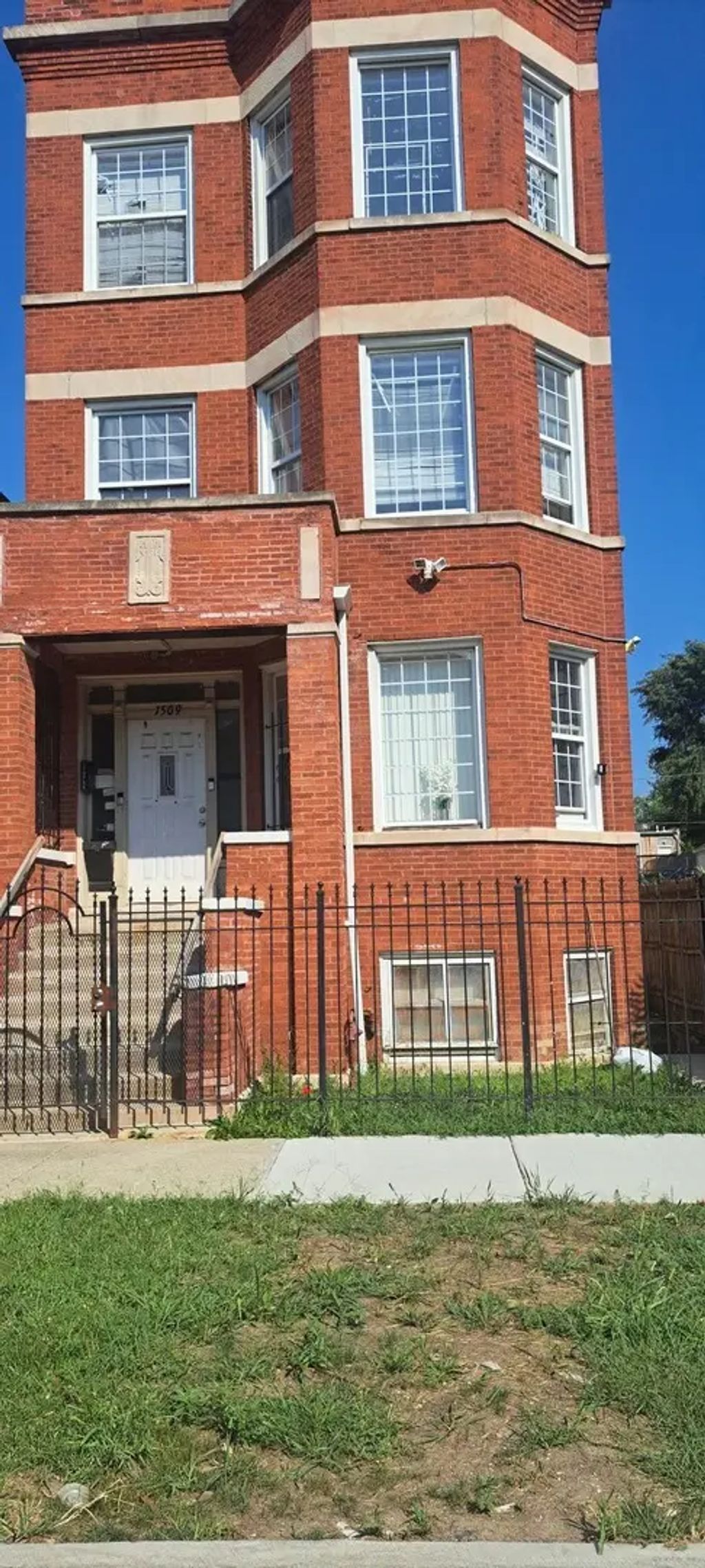 1509 S Kedvale Avenue, Chicago