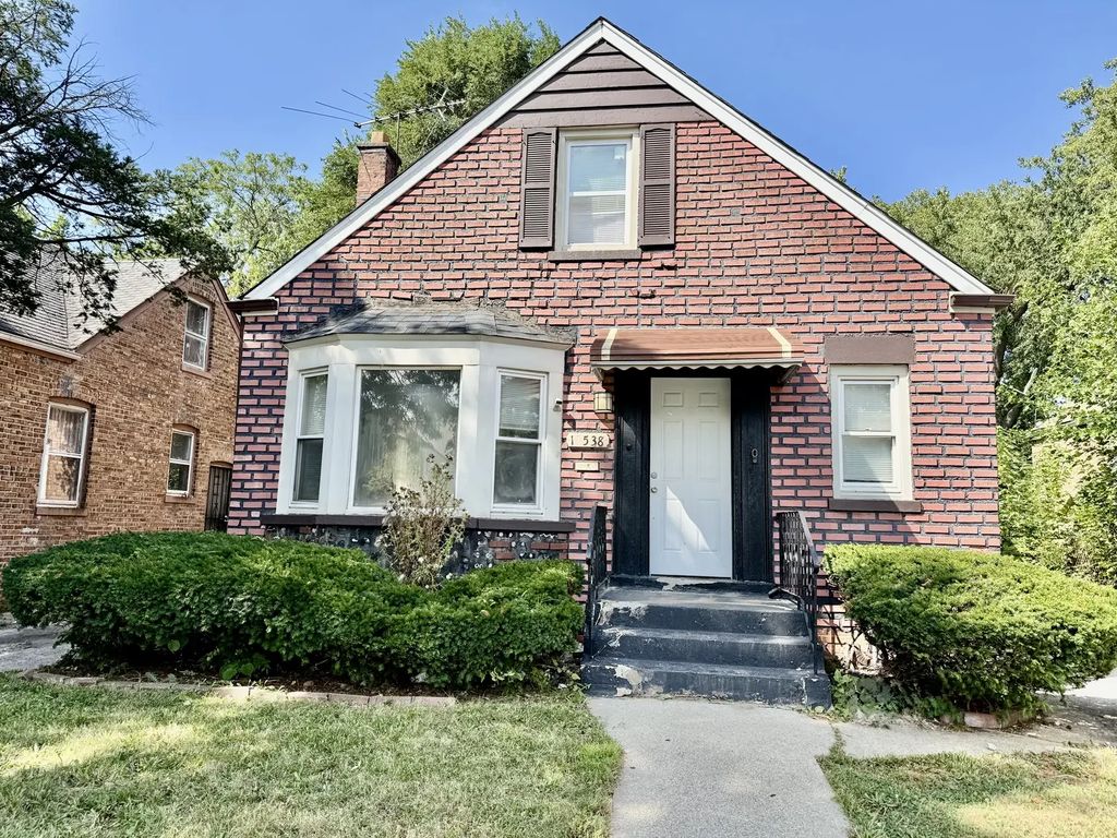 10538 S Aberdeen Street, Chicago, 60643