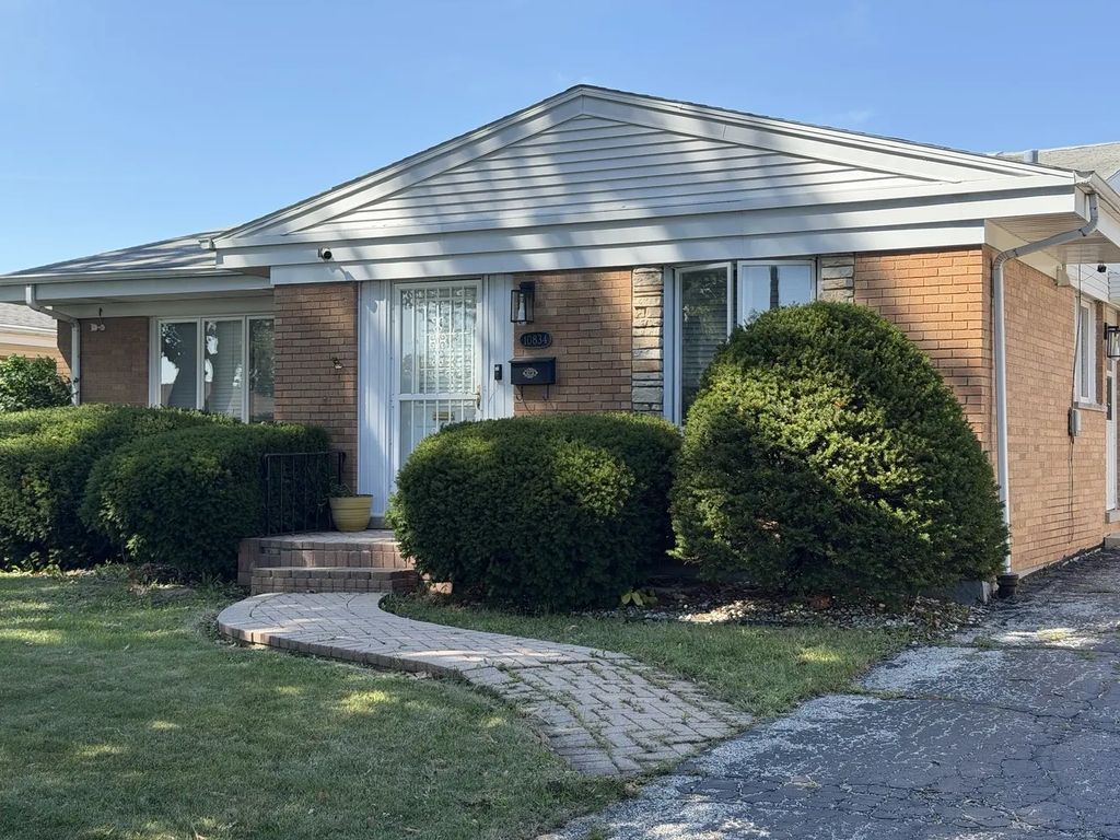 10834 Hastings Street, Westchester