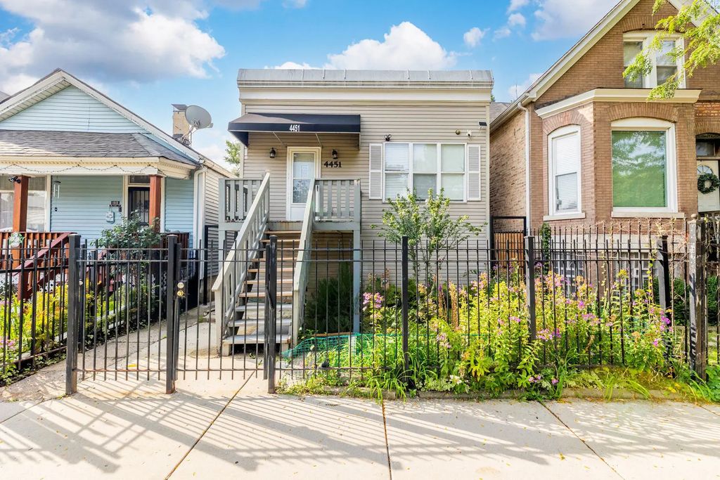 4451 W Wilcox Street, Chicago, 60624