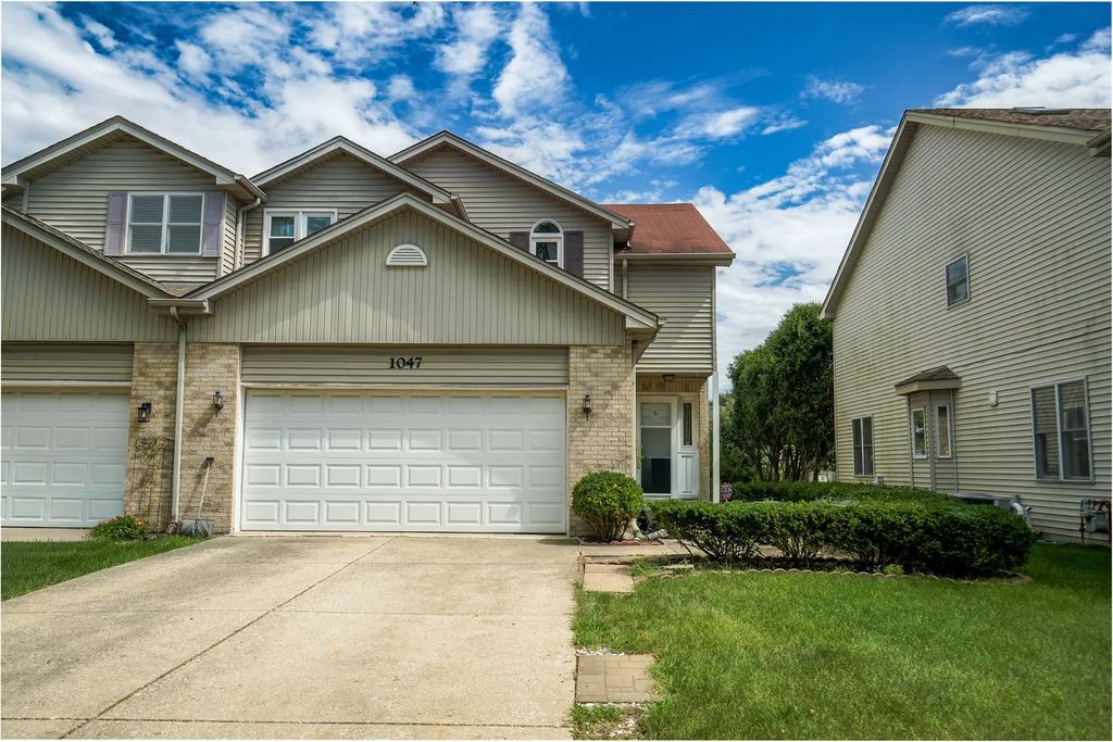 1047 Beninford Lane -, Westmont