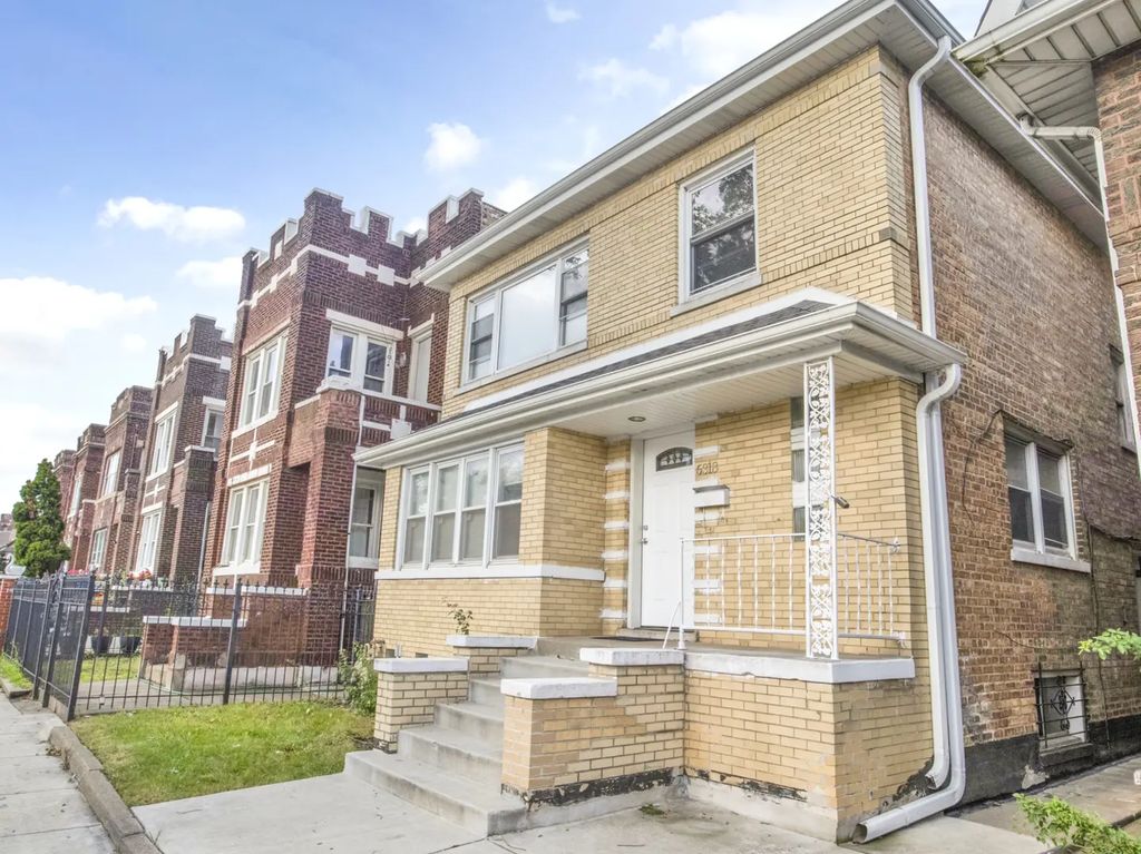 6318 S Mozart Street, Chicago