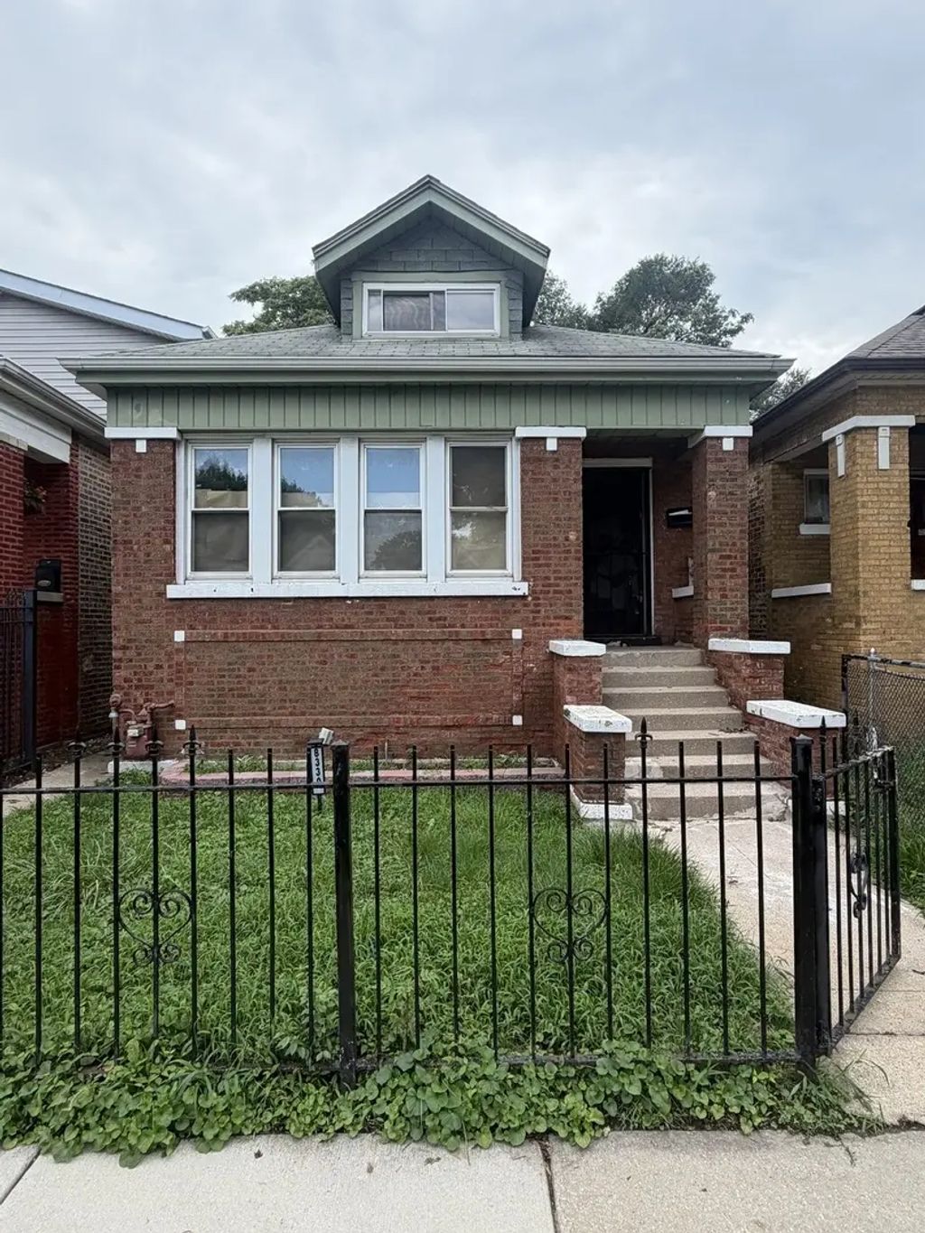 8330 S Constance Avenue, Chicago, 60617