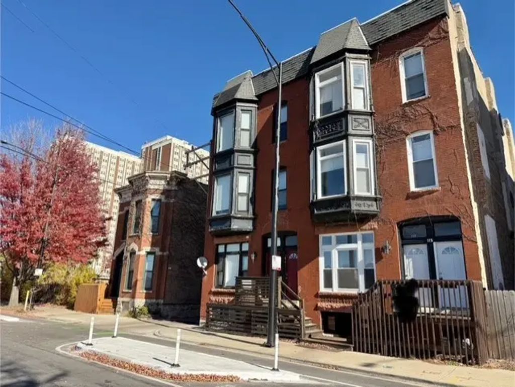 115 S Paulina Street 3, Chicago, 60612