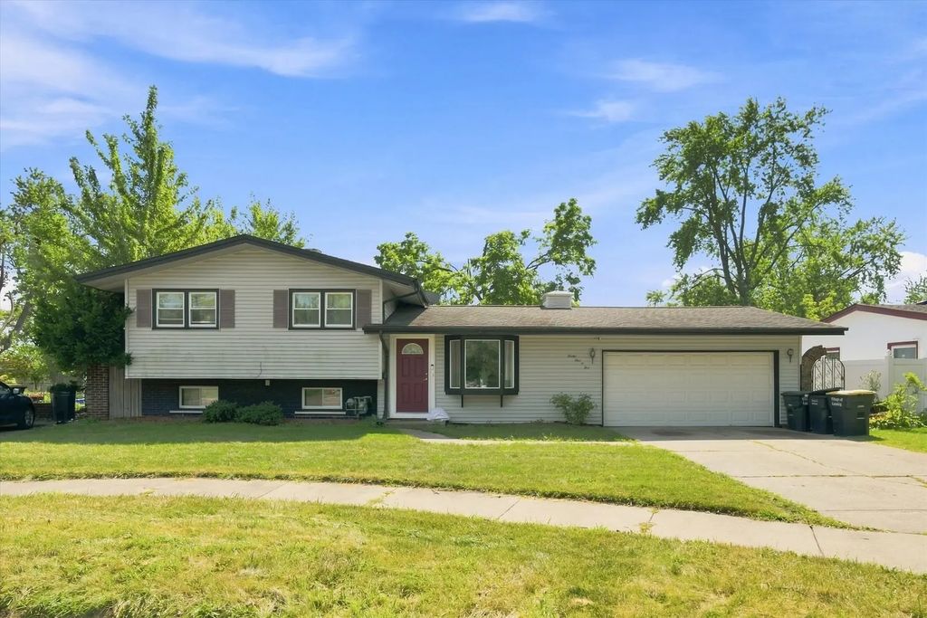3105 189th Street, Lansing, 60438