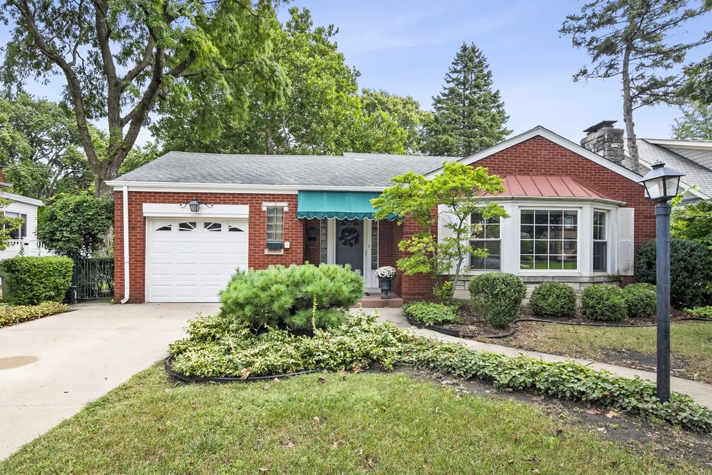 9737 S Central Park Avenue, Evergreen Park