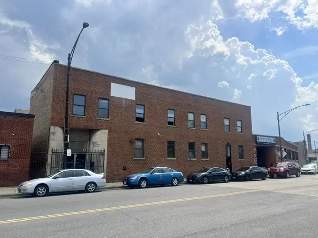 2323 N Pulaski Road, Chicago