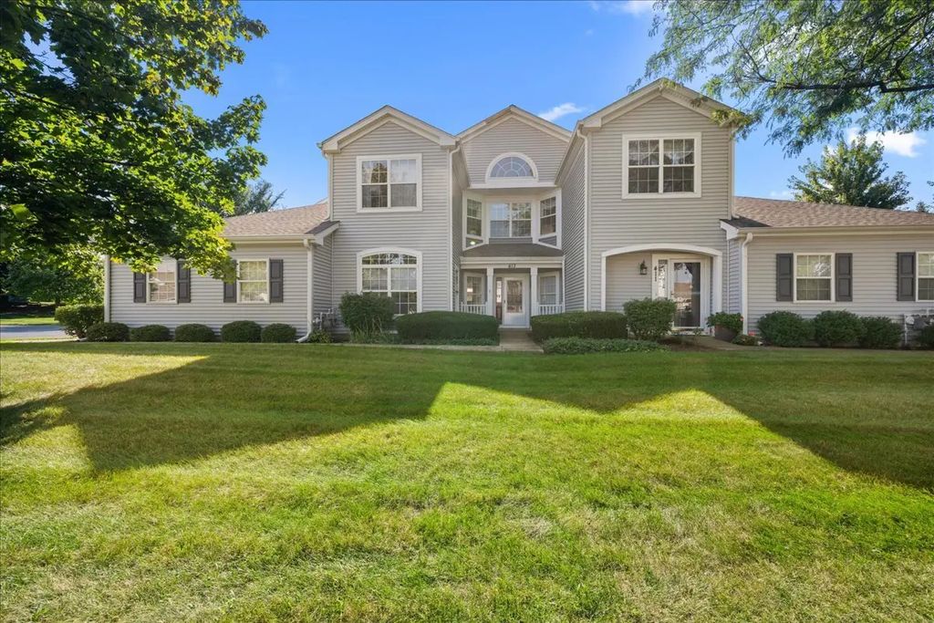 413 Cascade Lane 413, Oswego, 60543