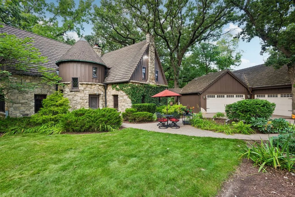 28w670 Batavia Road, Warrenville