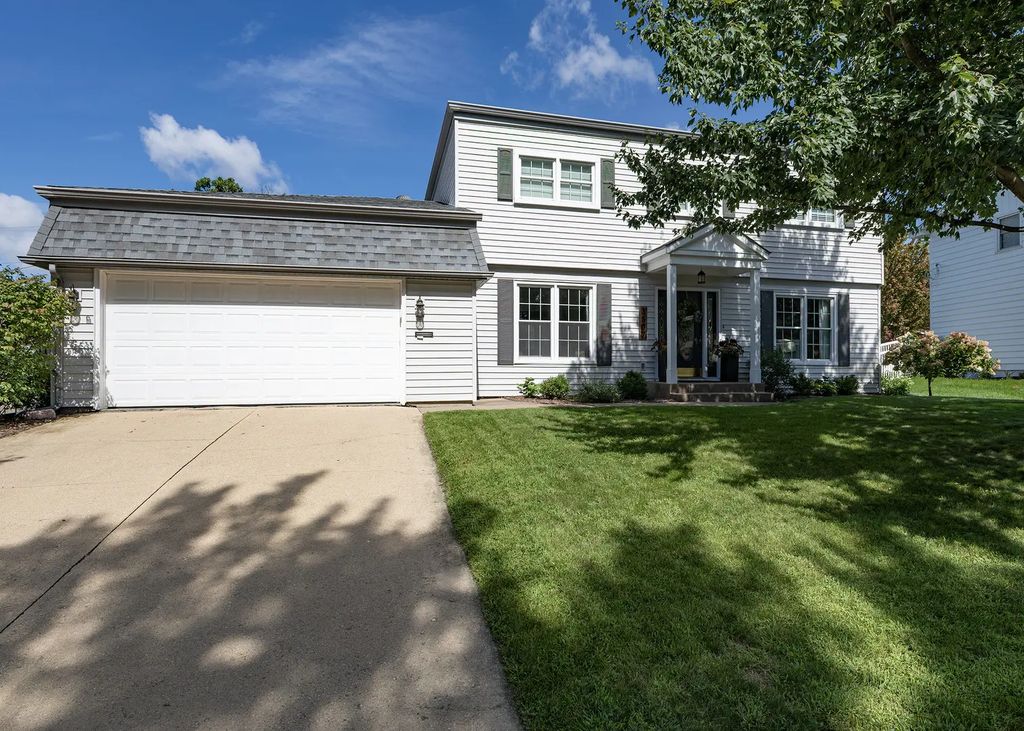 3507 56th Street Court, Moline