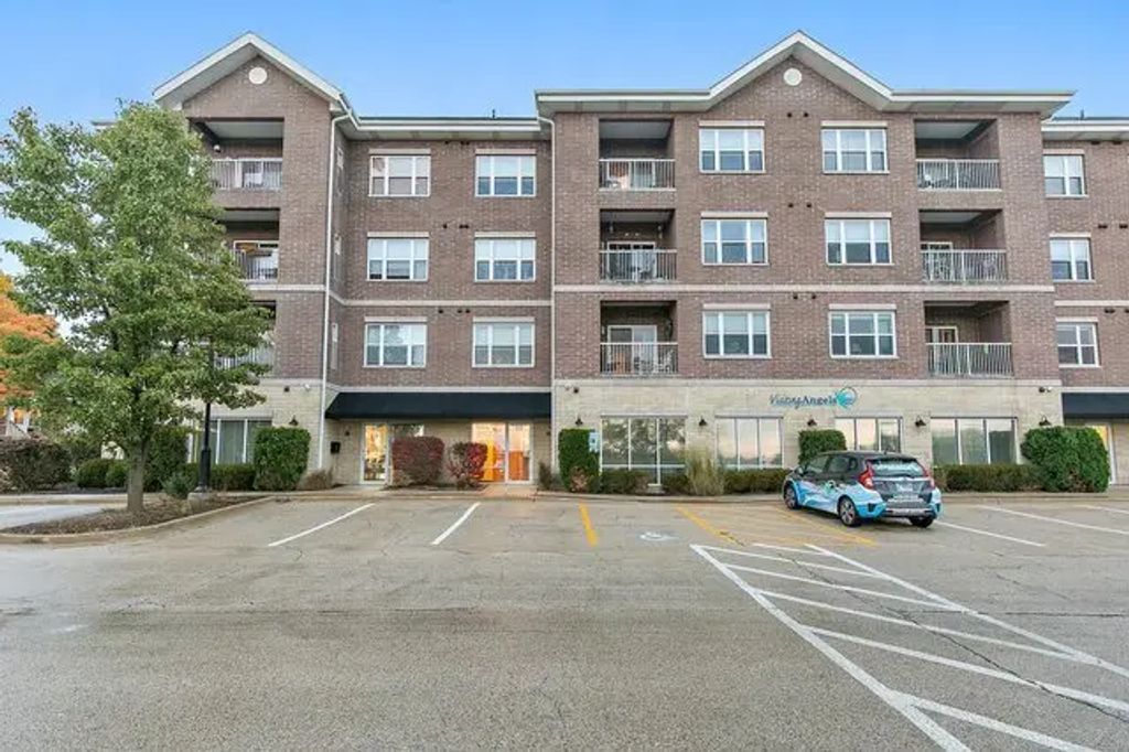 45 - 65 Woodbury Street, South Elgin