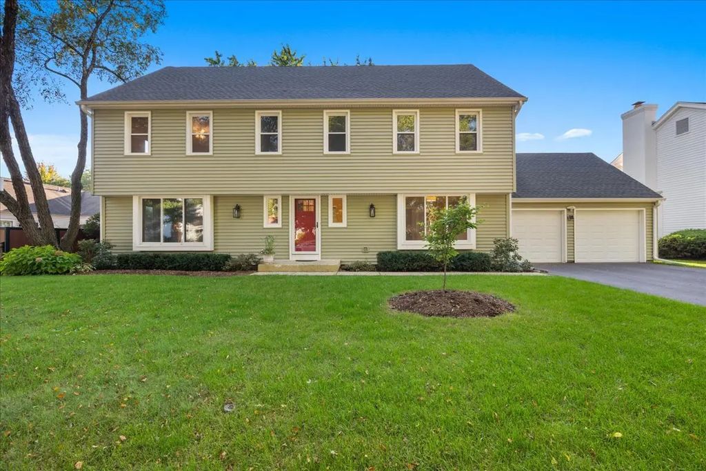 550 Longmeadow Circle, St. Charles