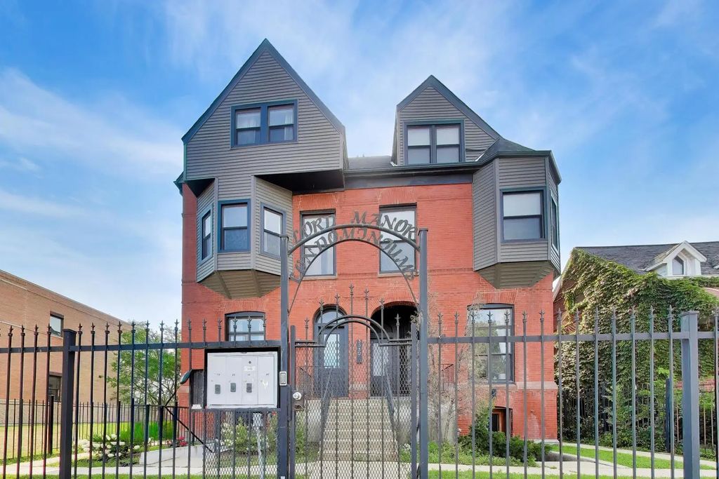 3330 S Indiana Avenue 2n, Chicago, 60616