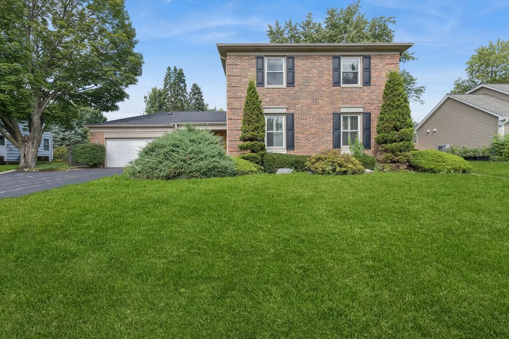 1132 W Mallard Drive, Palatine