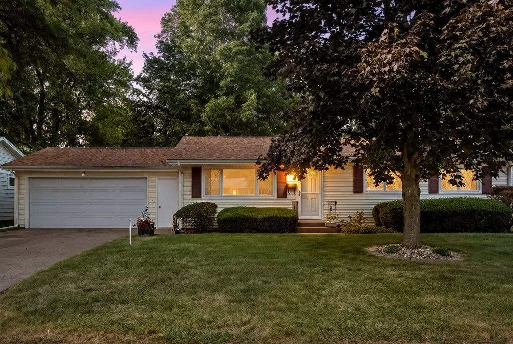 543 40th Avenue, East Moline