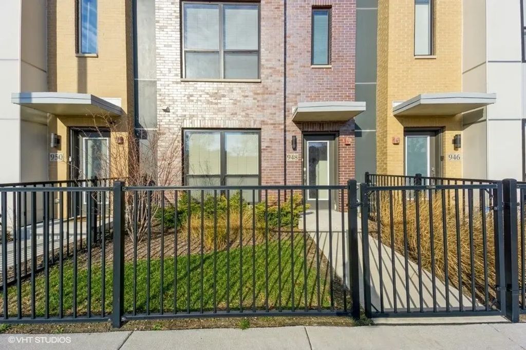 948 Madison Street 3-2, Oak Park