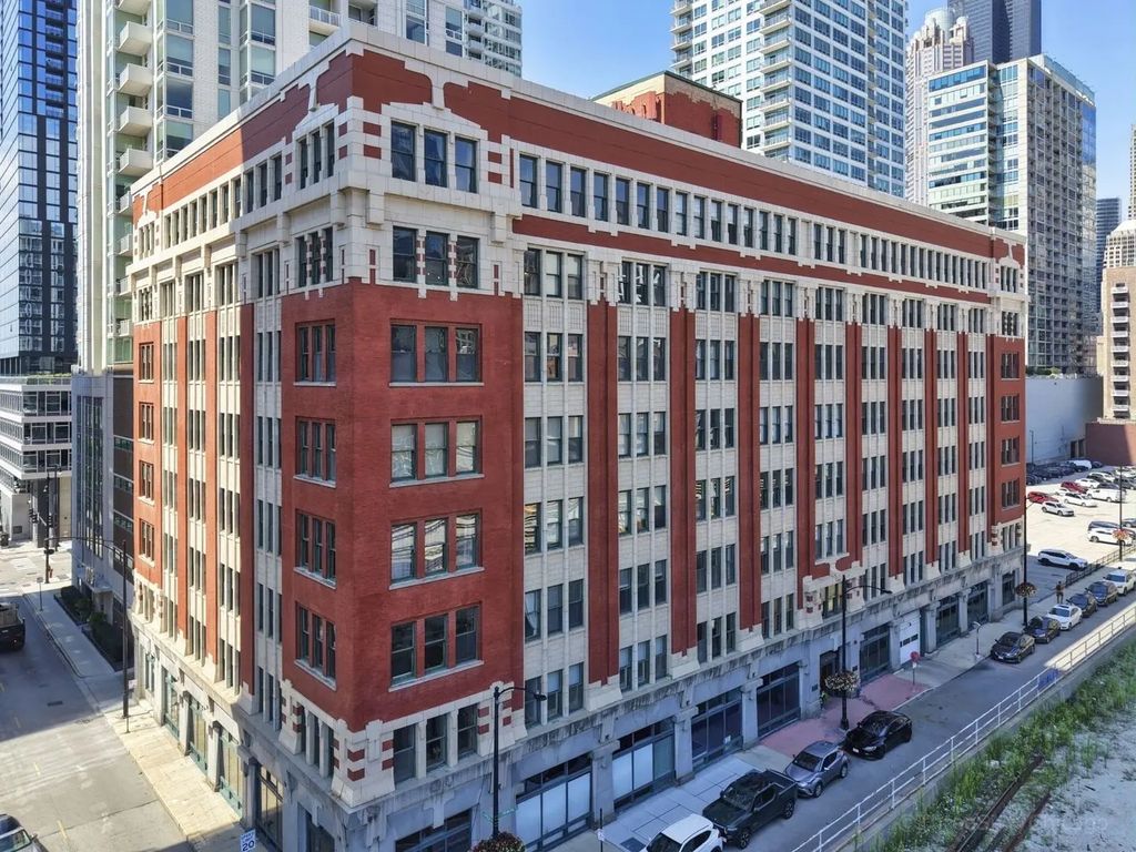 732 S Financial Place 611, Chicago, 60605