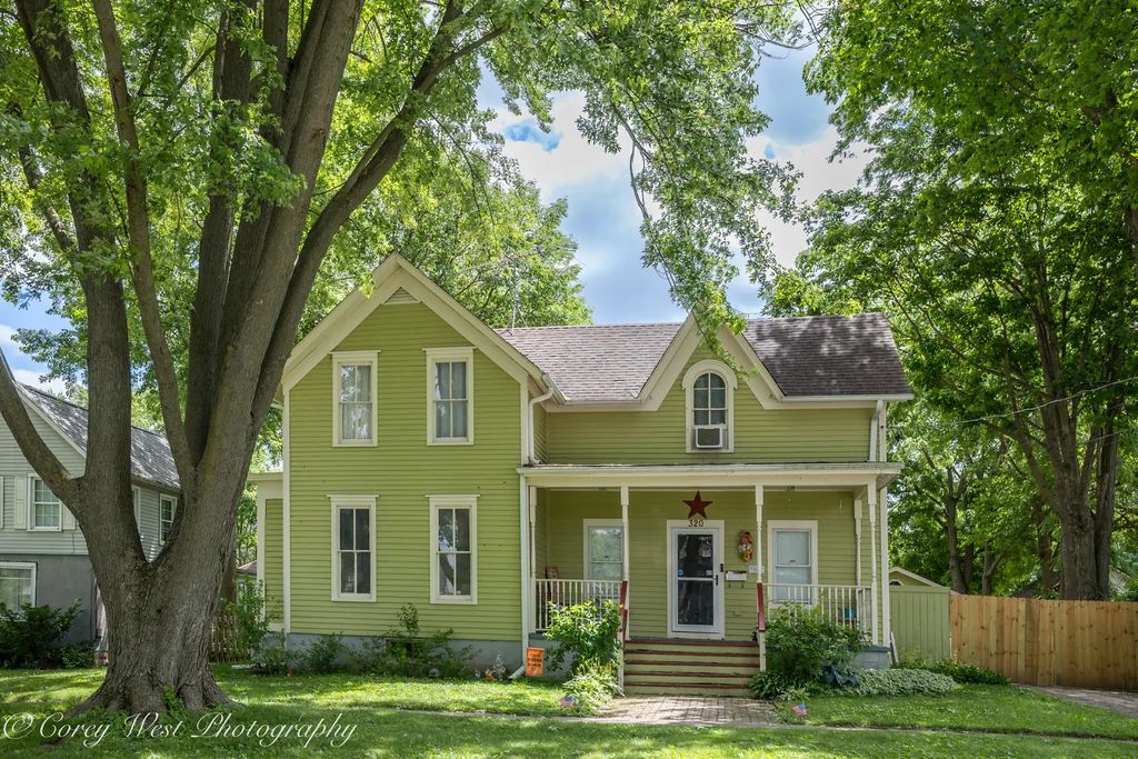 320 E High Street, Sycamore