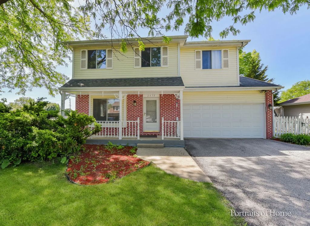 2475 Westleigh Court, Aurora