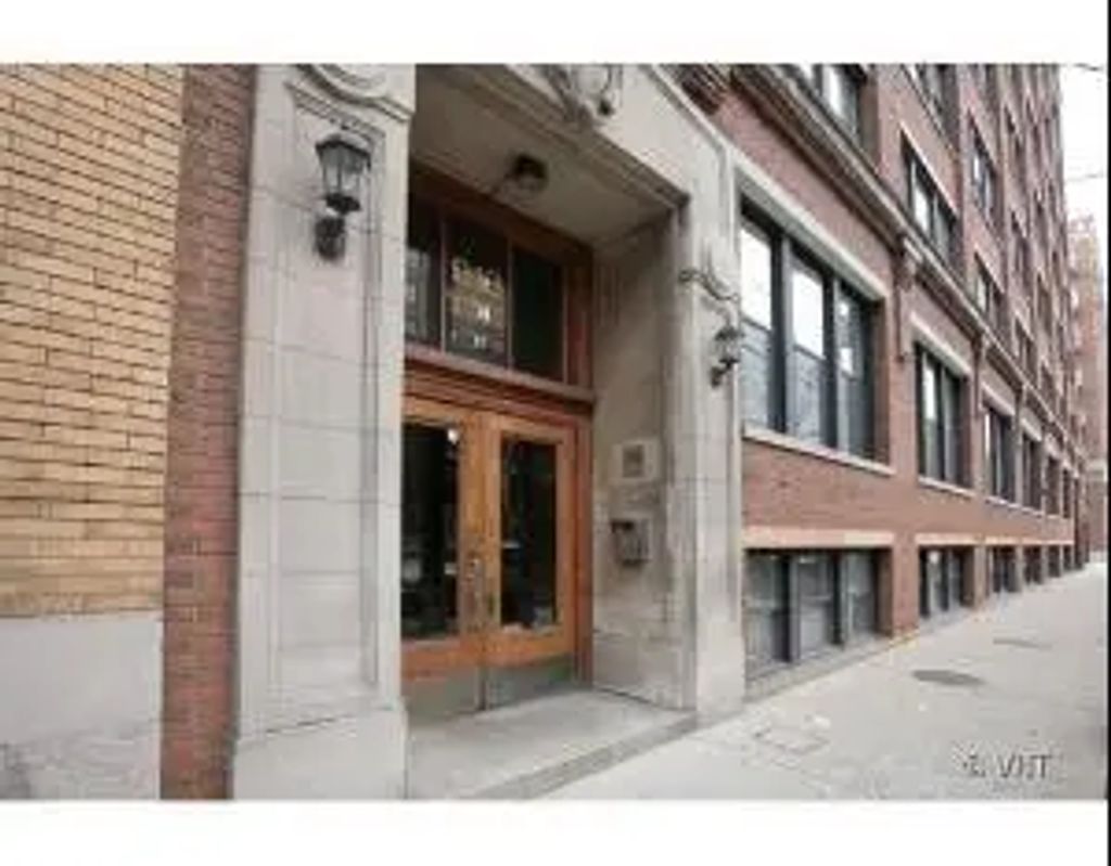 913 W Van Buren Street 5e, Chicago