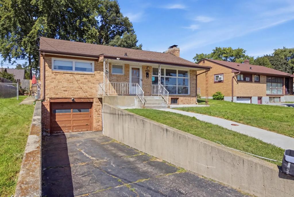 724 Hastings Street, Elgin