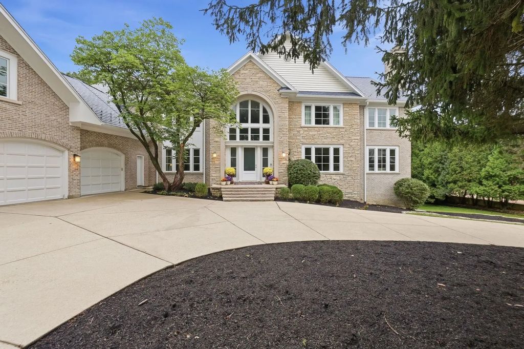 3 Hillburn Court, North Barrington
