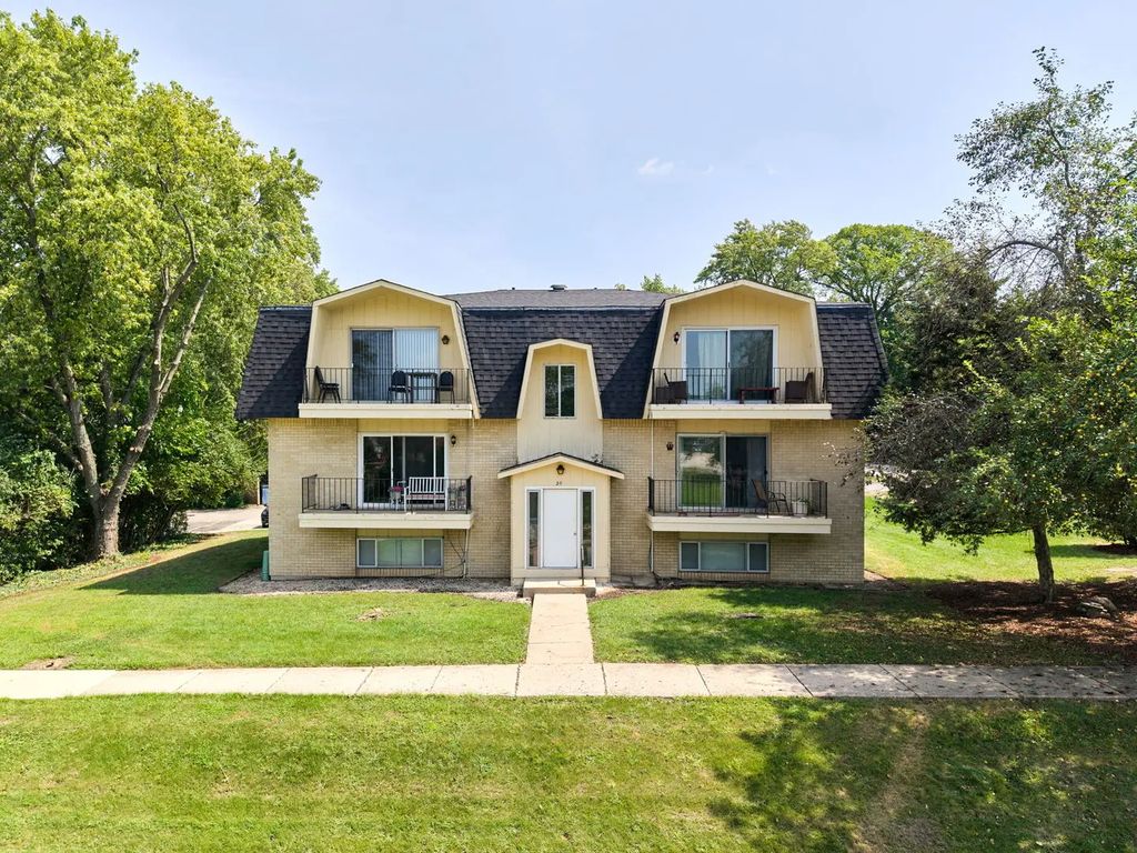 20 S 14th Street, St. Charles