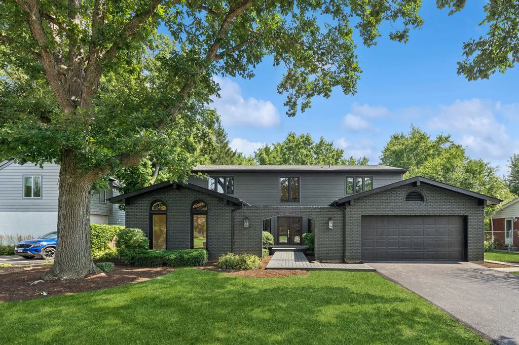 1695 Overland Trail, Deerfield
