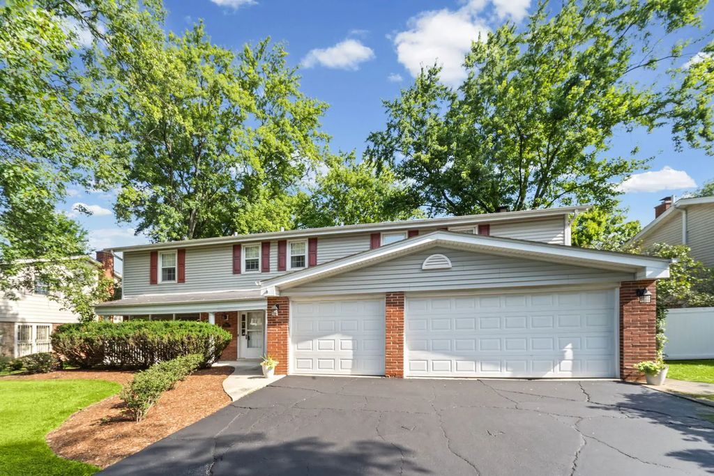 3822 Knight Street, Glenview, 60025