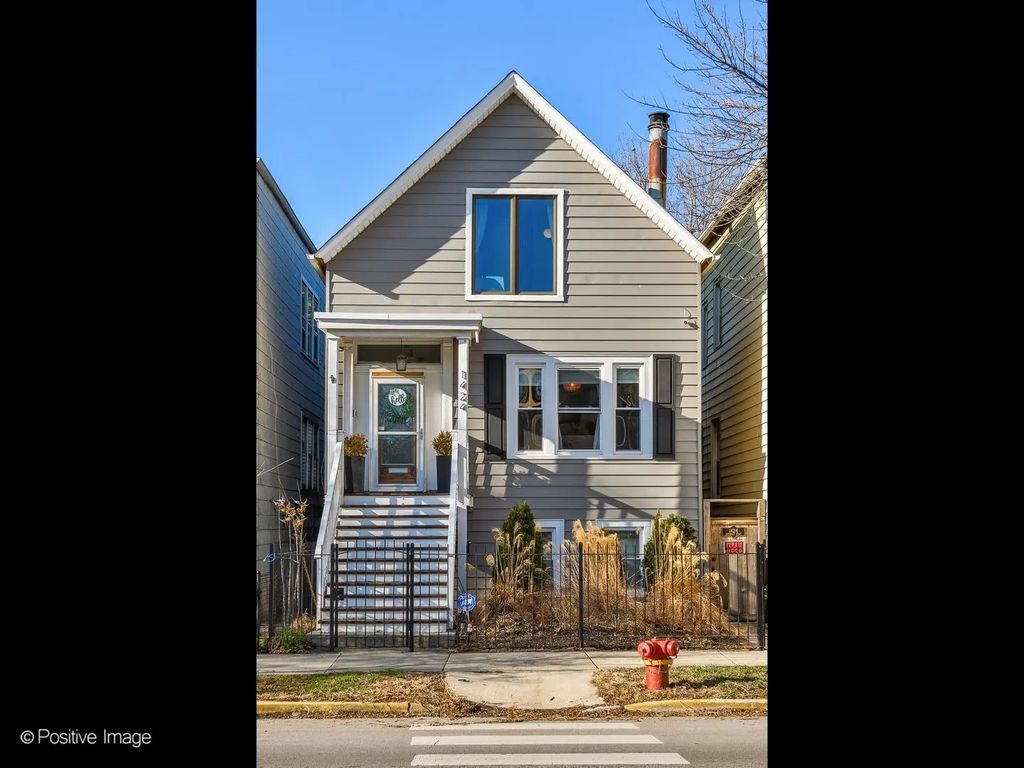 1424 W Diversey Parkway 2, Chicago