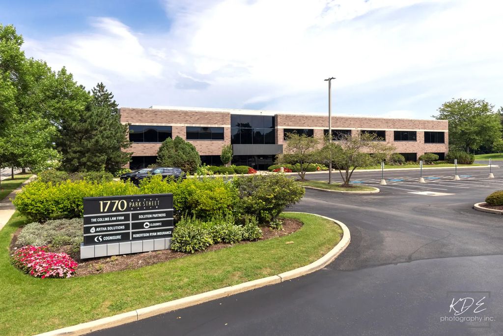 1770 Park Street 200, Naperville