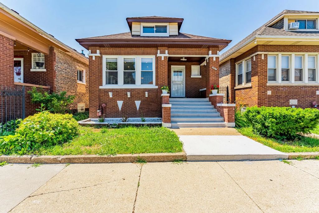 6106 S California Avenue, Chicago