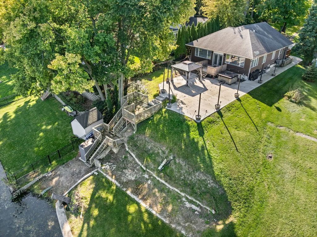 42071 N Old Lake Avenue, Antioch