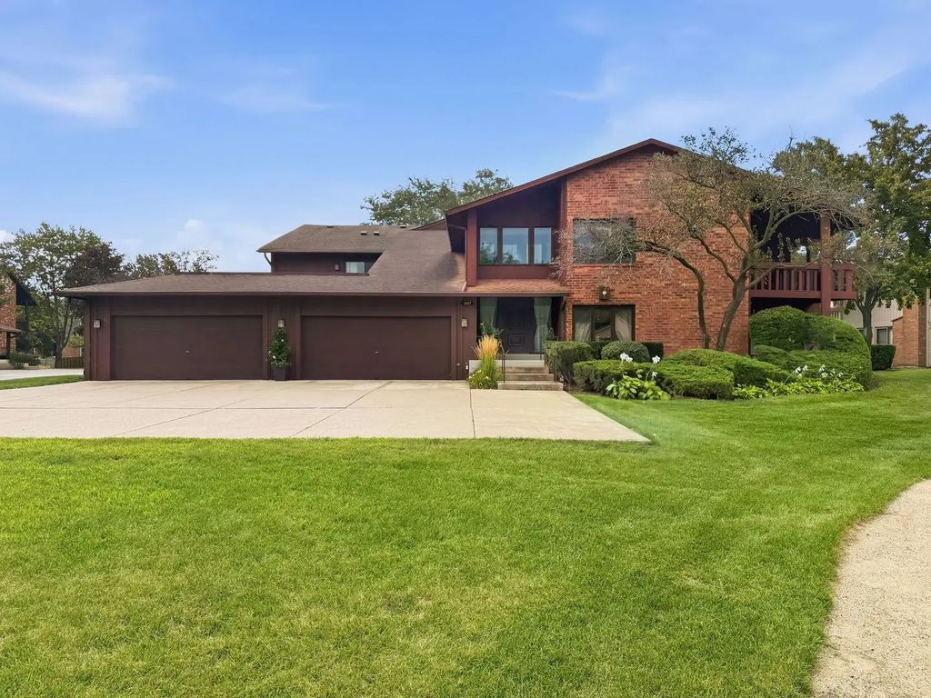 3105 Toulon Drive E2, Northbrook, 60062