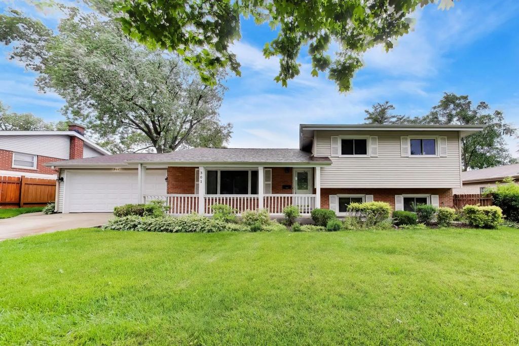 301 S Yale Avenue, Arlington Heights