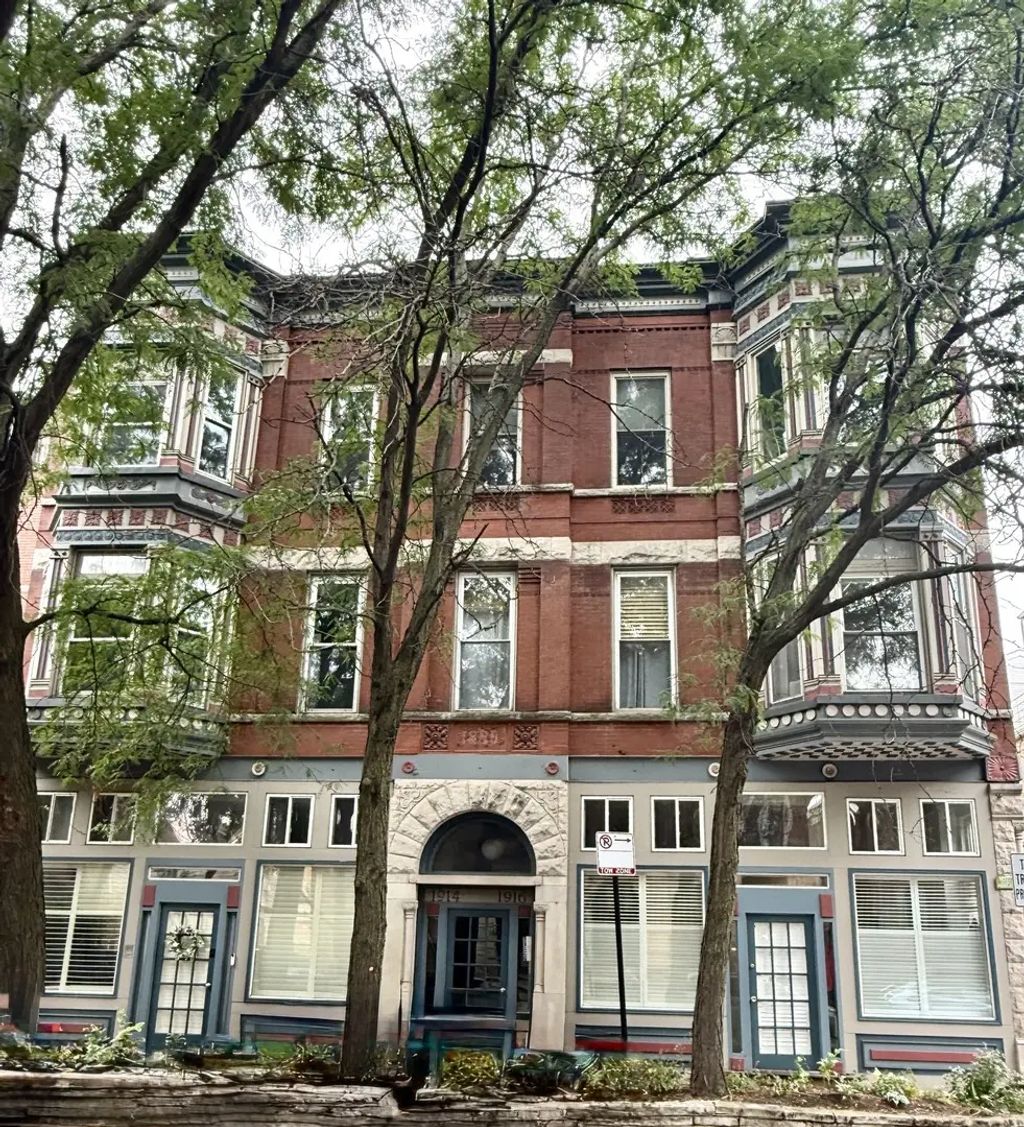 1914 N Sheffield Avenue N 3r, Chicago, 60614