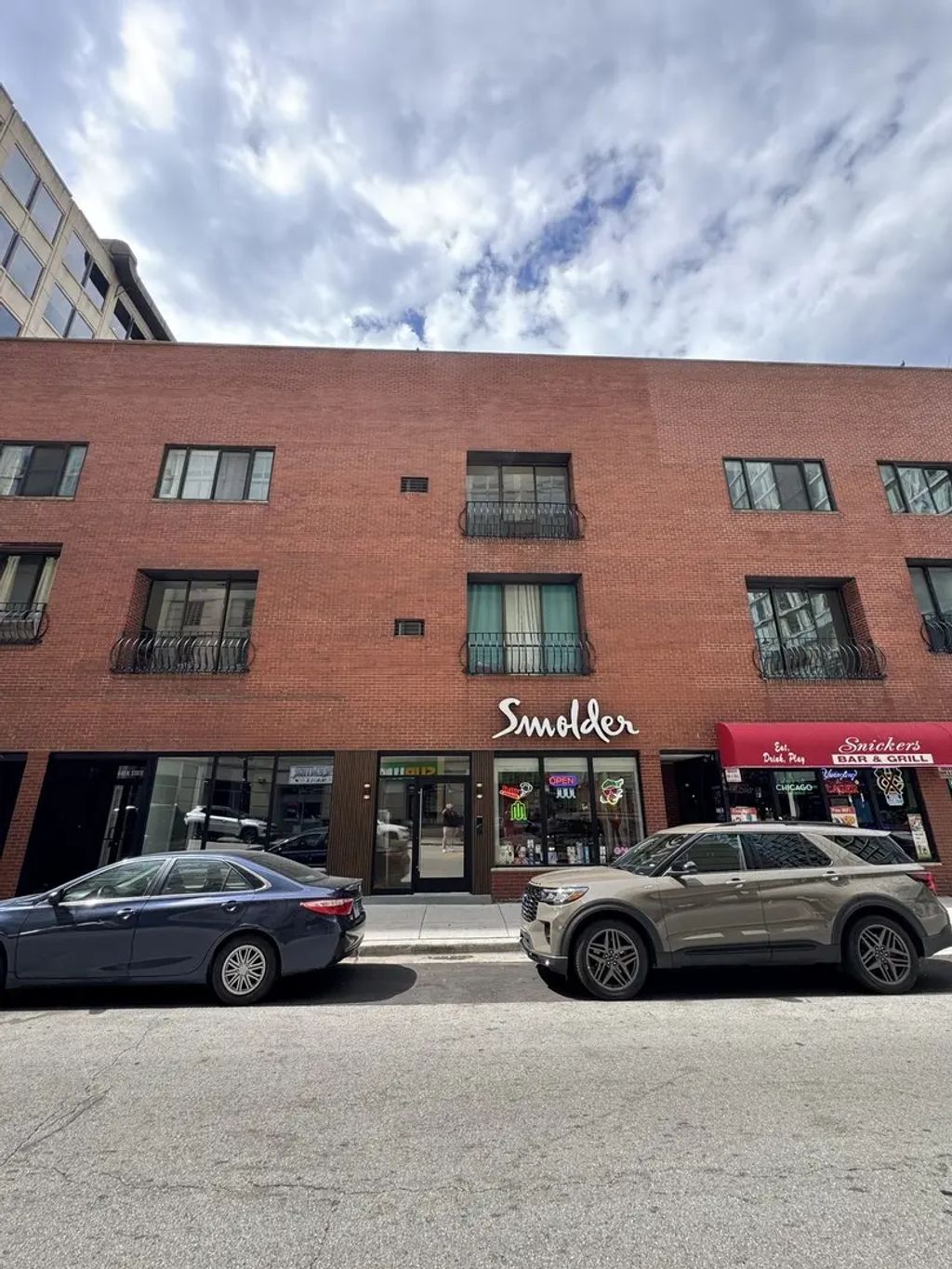 444 N State Street 2g, Chicago, 60654