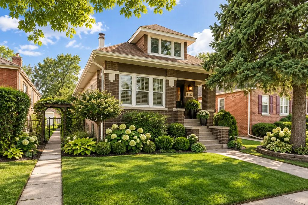3616 Wisconsin Avenue, Berwyn