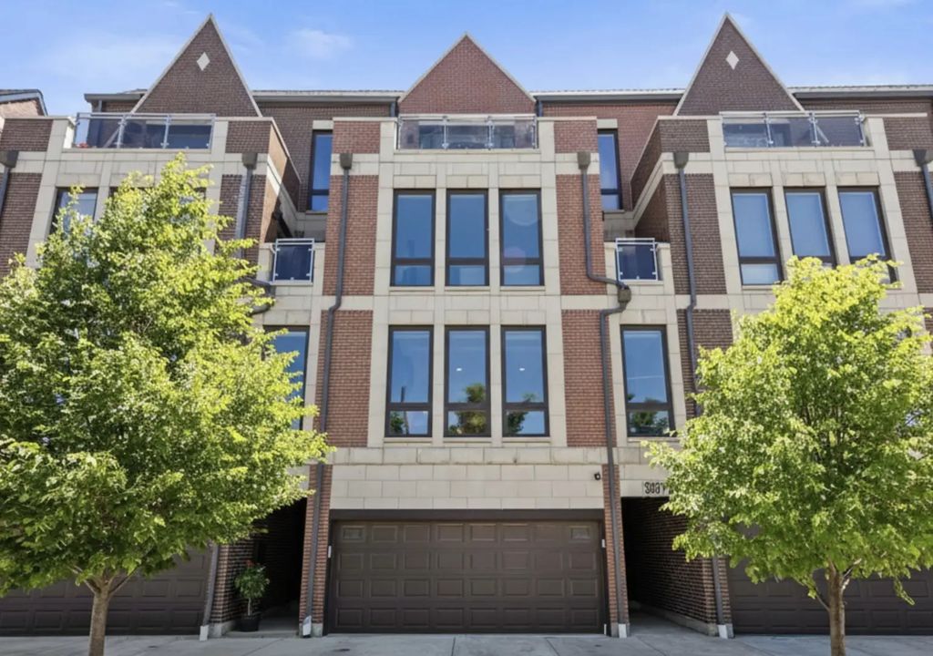 3901 S Lake Park Avenue, Chicago