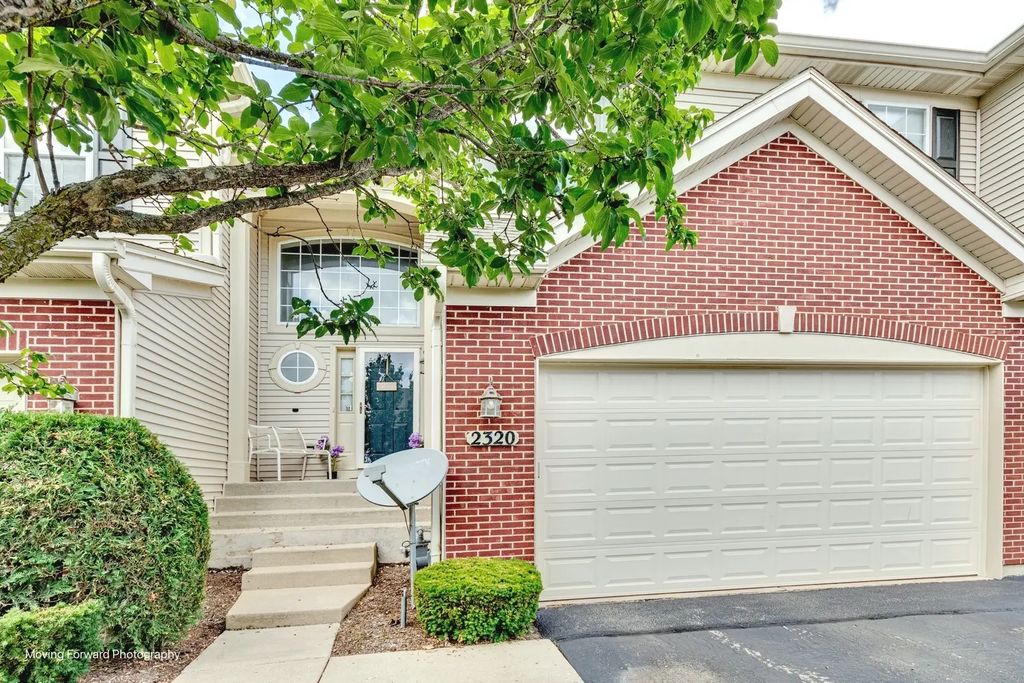 2320 Stonegate Road, Algonquin, 60102